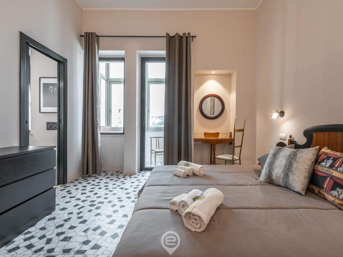 Harbor View Apartment カリアリ エクステリア 写真