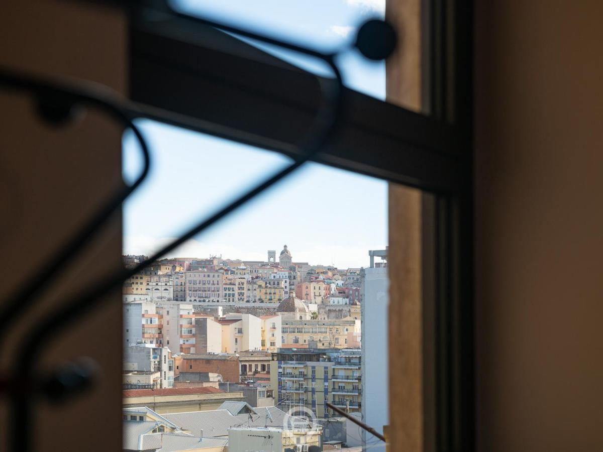 Harbor View Apartment カリアリ エクステリア 写真